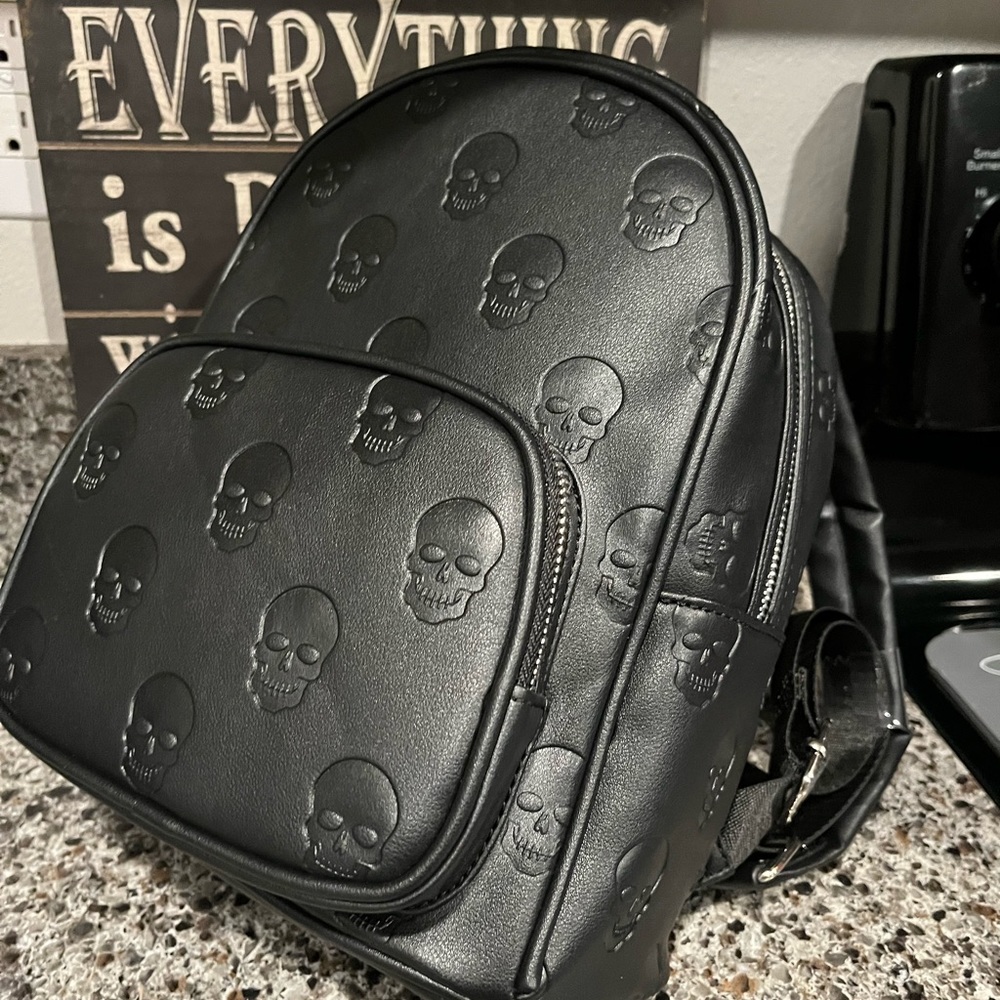 New TIKTOK VIRAL Mad Engine Skull backpack.Hard to find. NWT. Halloween 2023